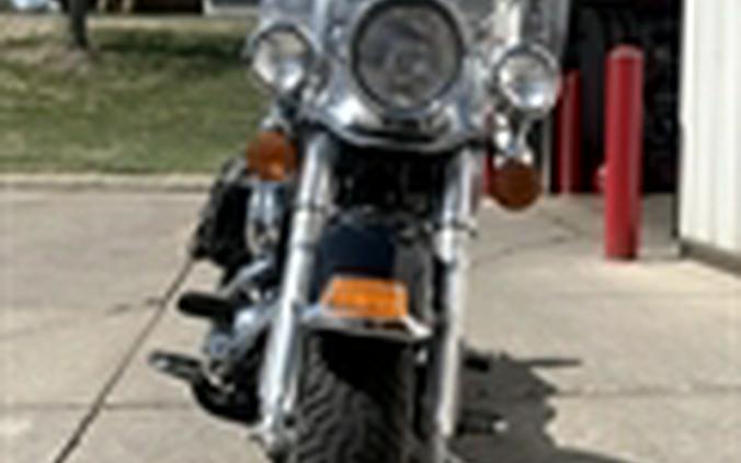 2004 HARLEY DAVIDSON FLSTC - HERITAGE SOFTAIL CLASSIC