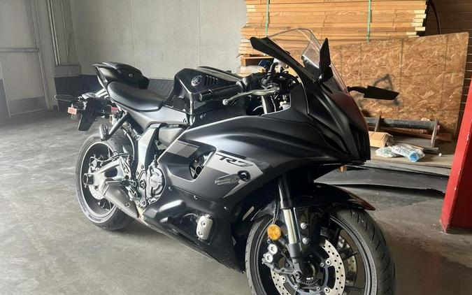 2025 Yamaha YZF-R7