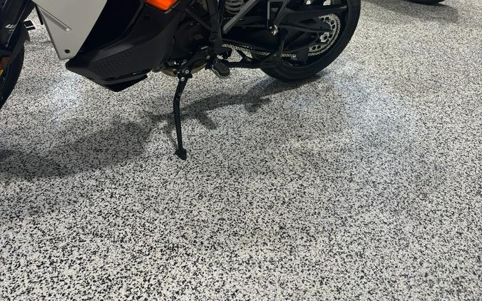 2027 KTM Super Adventure 1390 S EVO