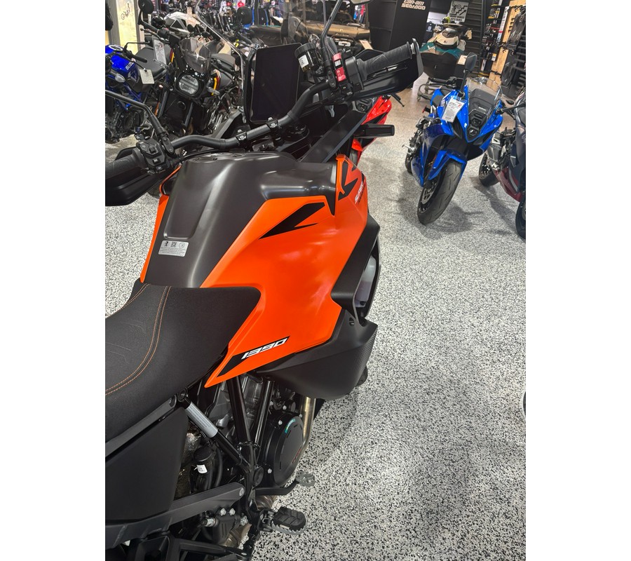 2027 KTM Super Adventure 1390 S EVO