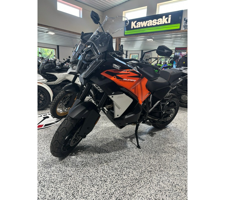 2027 KTM Super Adventure 1390 S EVO