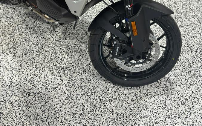 2027 KTM Super Adventure 1390 S EVO