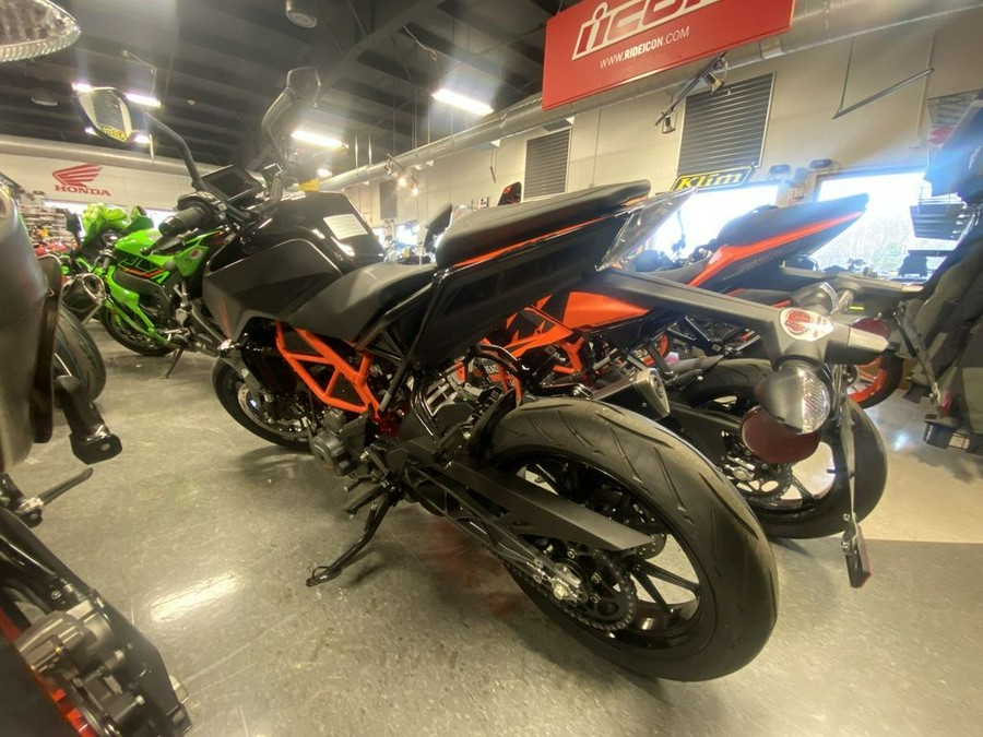 2023 KTM 390 Duke