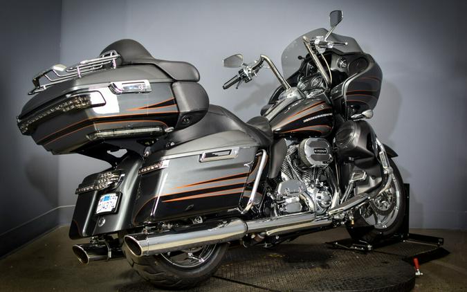 2016 Harley-Davidson CVO Road Glide Ultra