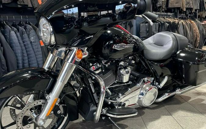 FLHX 2023 Street Glide