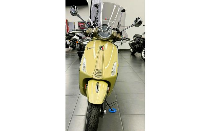 2021 Vespa Primavera 150 75th