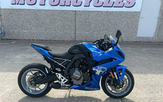 2024 Suzuki GSX 8R