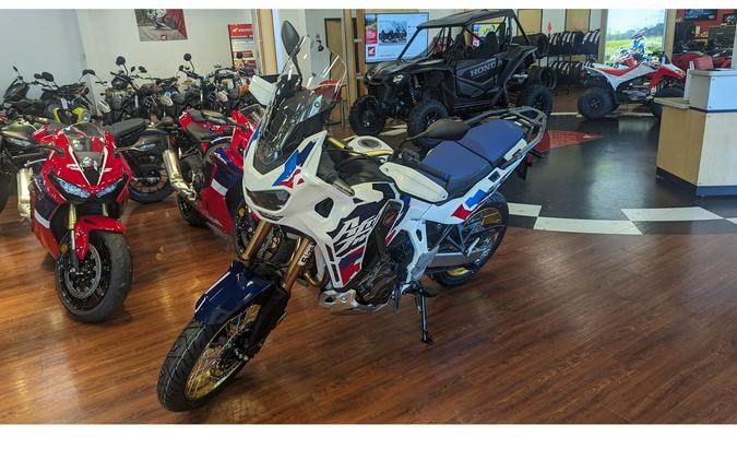 2025 Honda Africa Twin Adventure Sports ES DCT