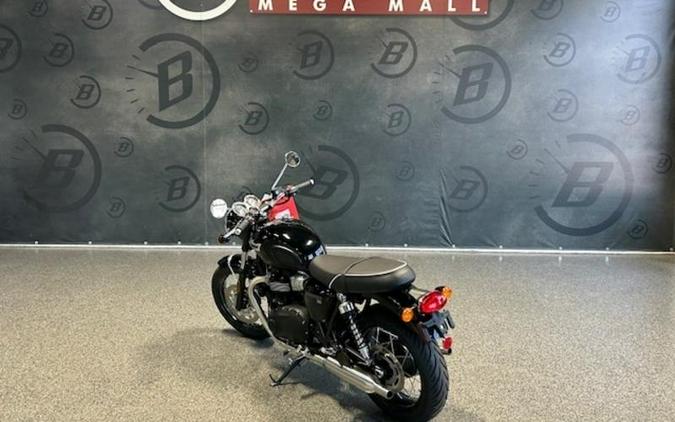 2025 Triumph Bonneville T100 Jet Black