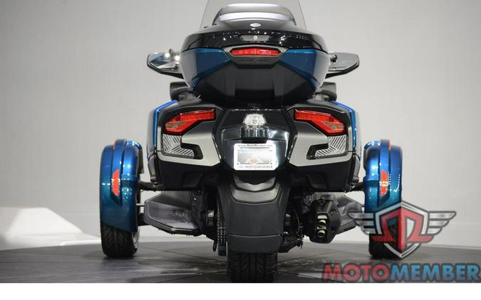 2024 Can-Am Spyder RT Limited Dark Wheels
