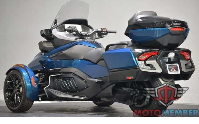 2024 Can-Am Spyder RT Limited Dark Wheels