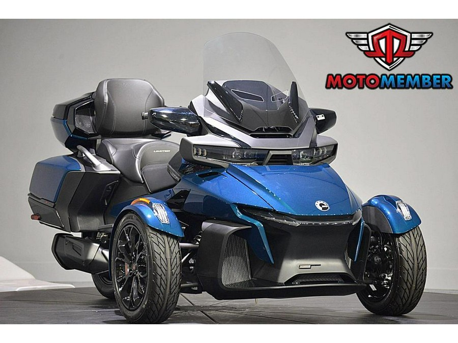 2024 Can-Am Spyder RT Limited Dark Wheels