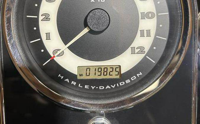 2010 Harley-Davidson Softail® Deluxe