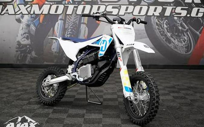 2024 Husqvarna EE 5