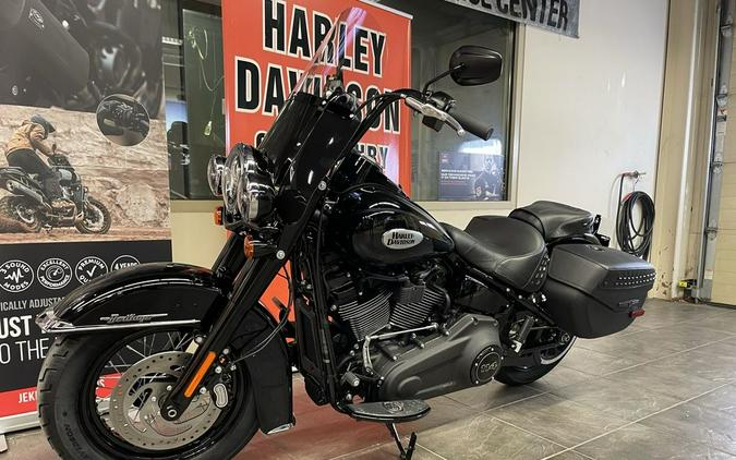 2024 Harley-Davidson® FLHCS - Heritage Classic