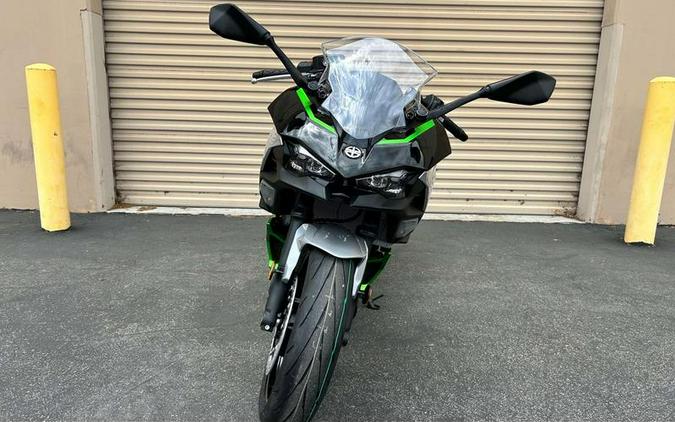 2024 Kawasaki Ninja® 7 Hybrid ABS