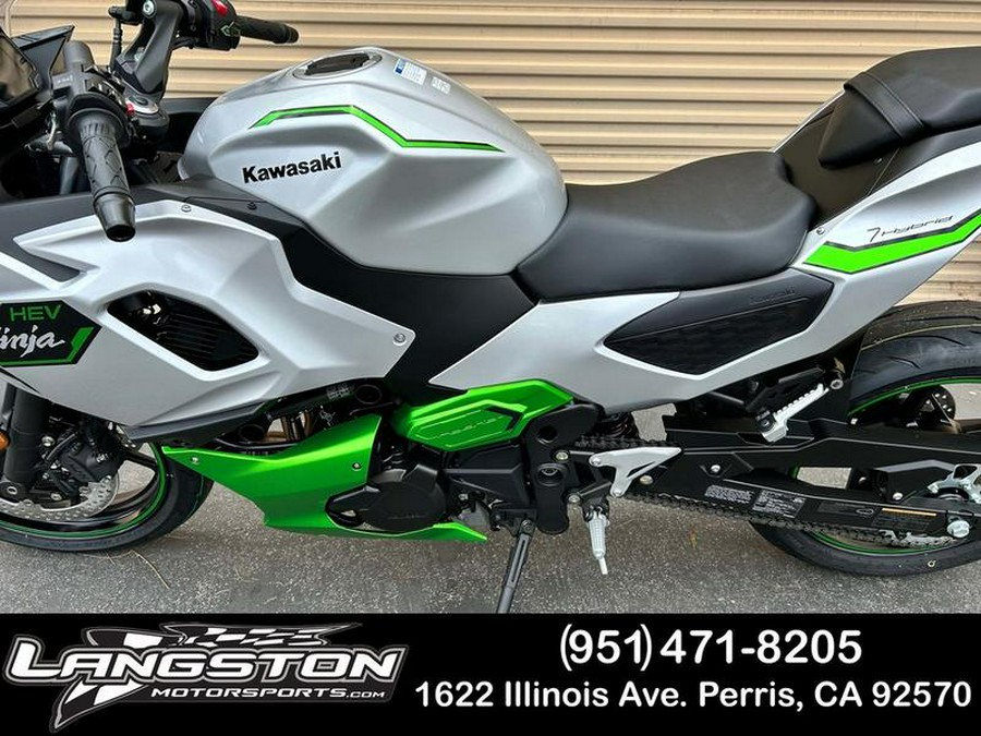 2024 Kawasaki Ninja® 7 Hybrid ABS