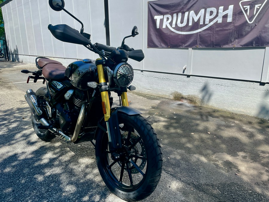 2024 Triumph Scrambler 400 X