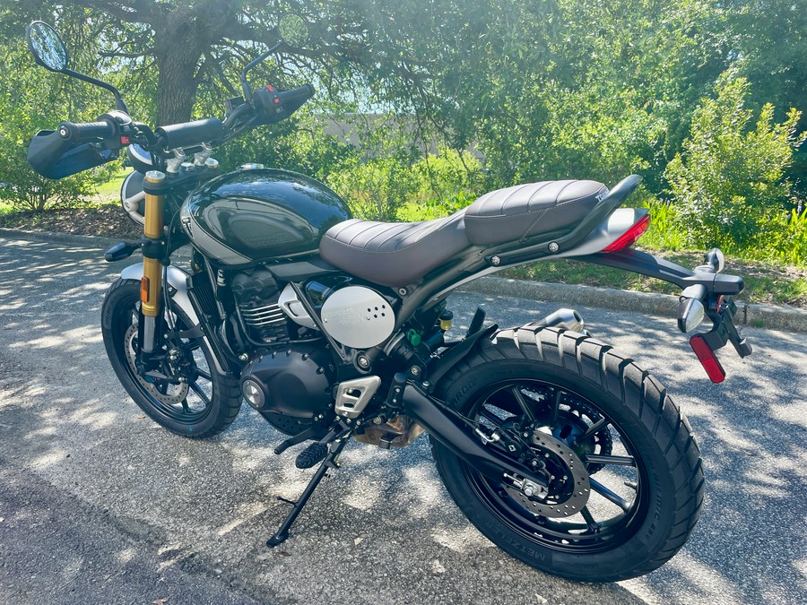 2024 Triumph Scrambler 400 X