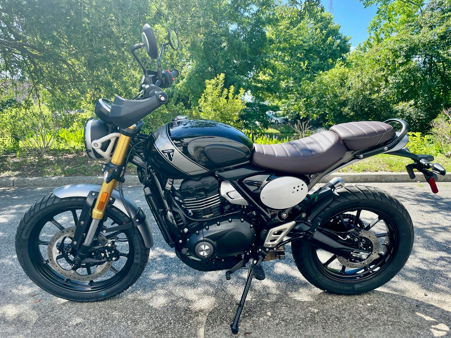 2024 Triumph Scrambler 400 X