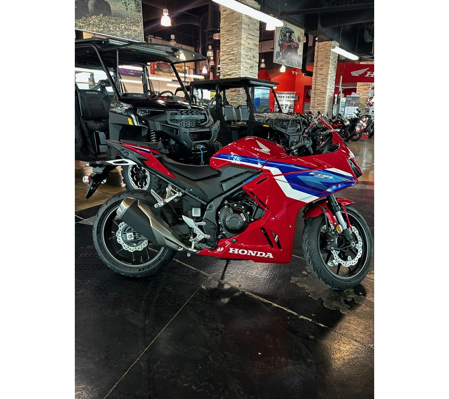 2024 Honda CBR500R ABS