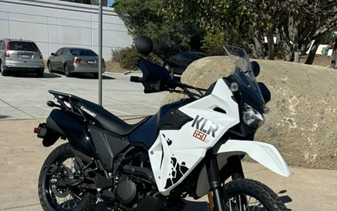 2025 Kawasaki KLR650 S Pearl Crystal White/Metallic Carbon Gray