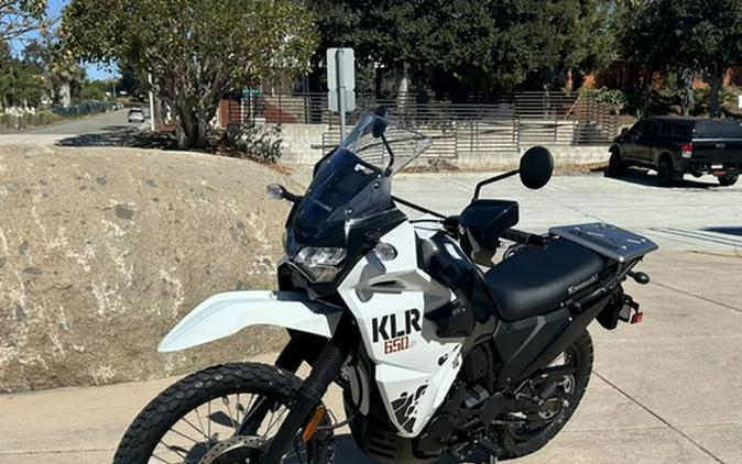 2025 Kawasaki KLR650 S Pearl Crystal White/Metallic Carbon Gray