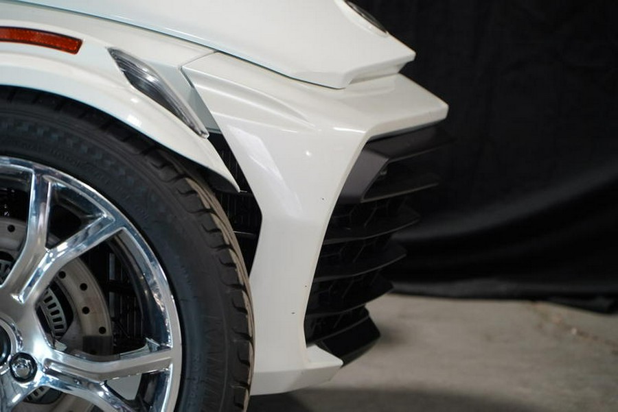 2019 Can-Am® Spyder® F3 Limited Chrome