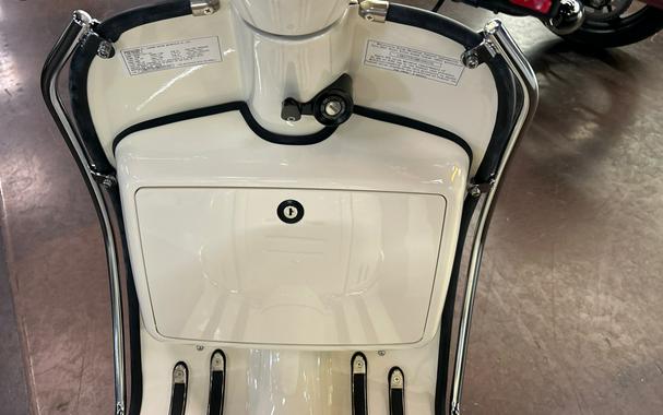 2021 Genuine Scooter Royal Alloy Grand Tourer 150