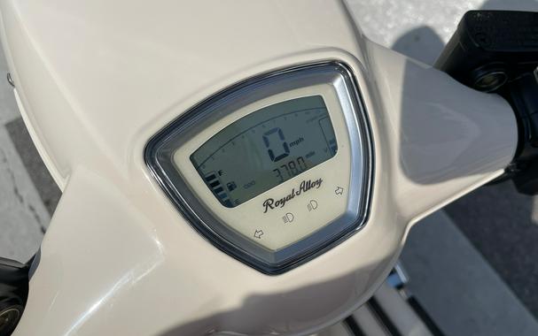 2021 Genuine Scooter Royal Alloy Grand Tourer 150