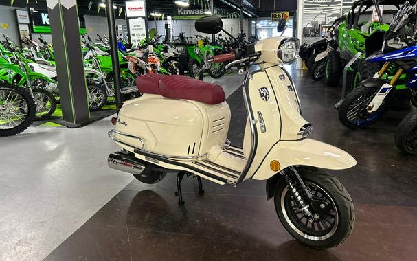 2021 Genuine Scooter Royal Alloy Grand Tourer 150