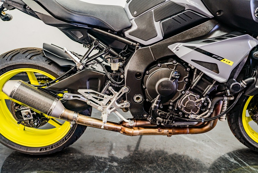 2017 Yamaha Motor Corp., USA FZ-10