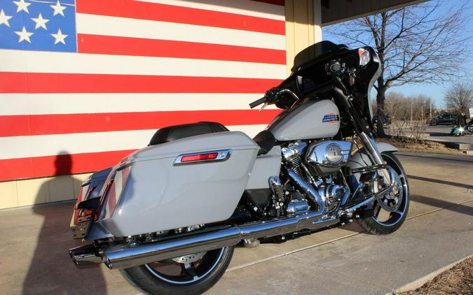 2026 Harley-Davidson® FLHX - Street Glide®