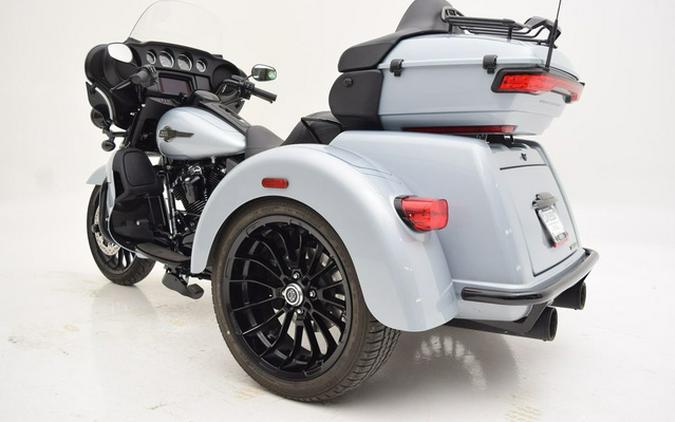 2025 Harley-Davidson FLHTCUTG - Tri Glide Ultra