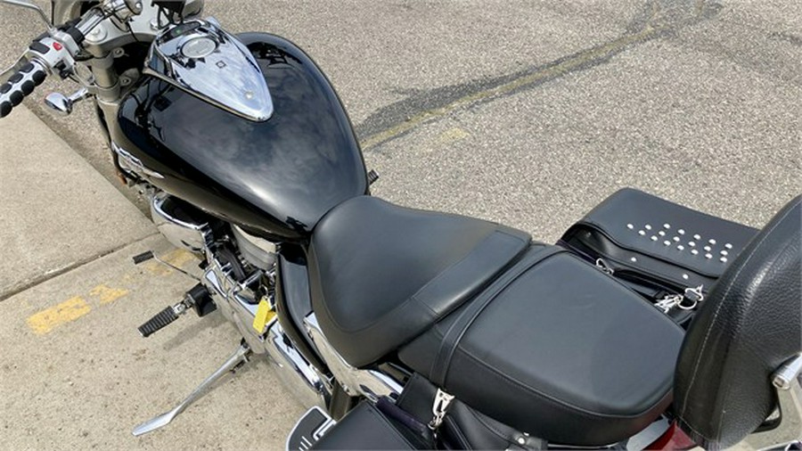 2013 Suzuki Boulevard M90