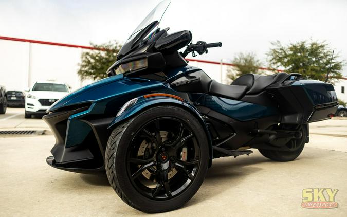 2023 Can-Am Spyder RT