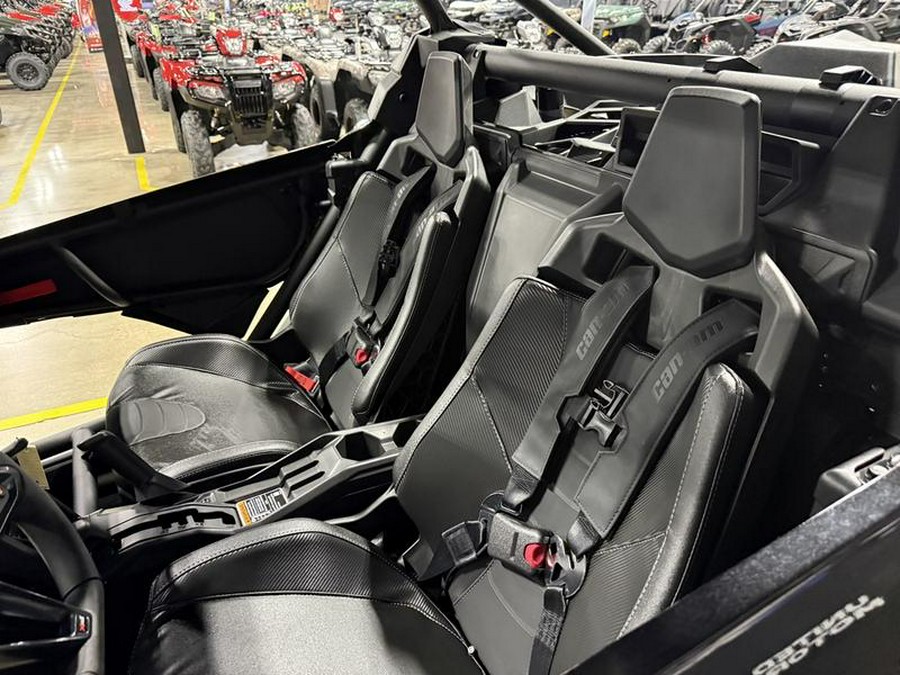 2026 Can-Am® Maverick X3 X rs Turbo RR Triple Black_4.5 in