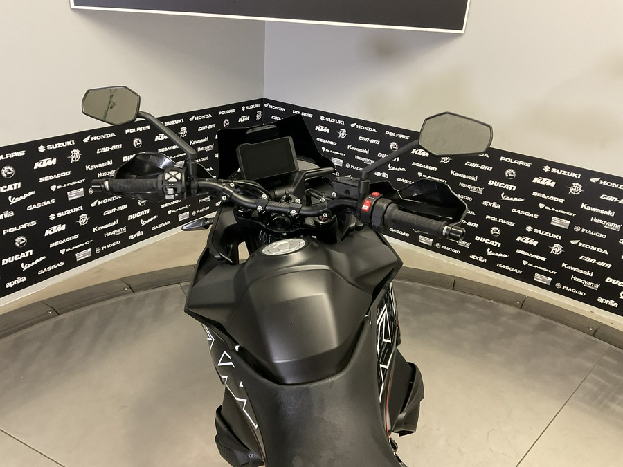 2024 KTM 890 SUPERMOTO T - 15662U