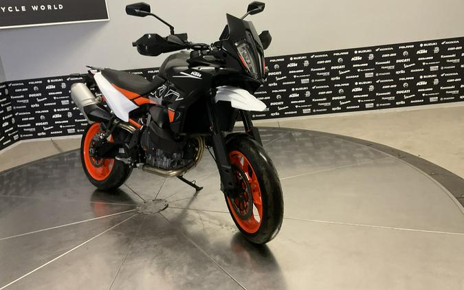 2024 KTM 890 SUPERMOTO T - 15662U