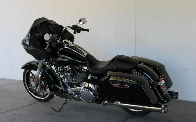 2022 Harley-Davidson® FLTRX - Road Glide®