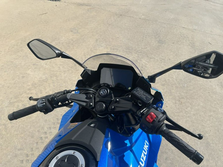 2025 Suzuki GSX-8R