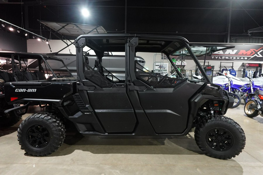 2026 Can-Am Defender MAX XT HD11 with 10.25 in. touchscreen display