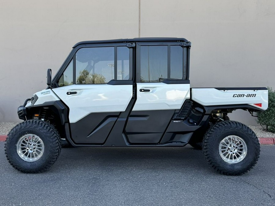2026 Can-Am® Defender MAX Limited HD11