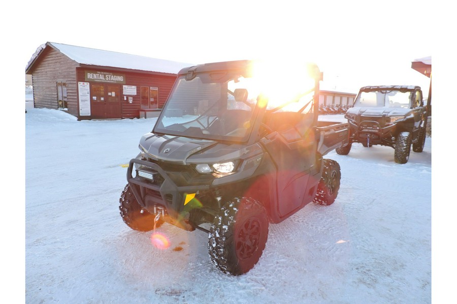 2023 Can-Am Defender XT HD9