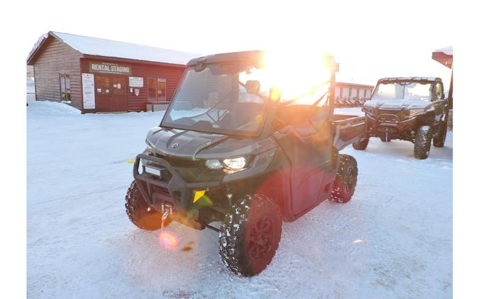 2023 Can-Am Defender XT HD9