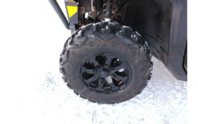 2023 Can-Am Defender XT HD9