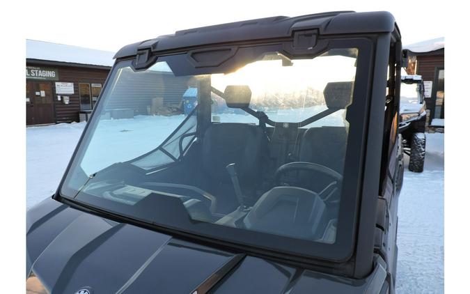 2023 Can-Am Defender XT HD9