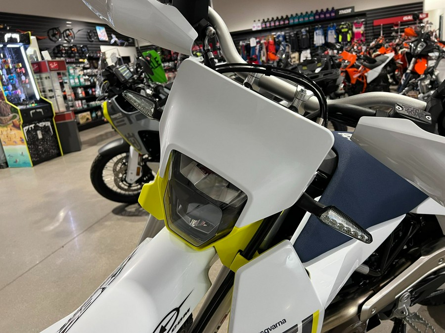 2027 Husqvarna 701 Enduro