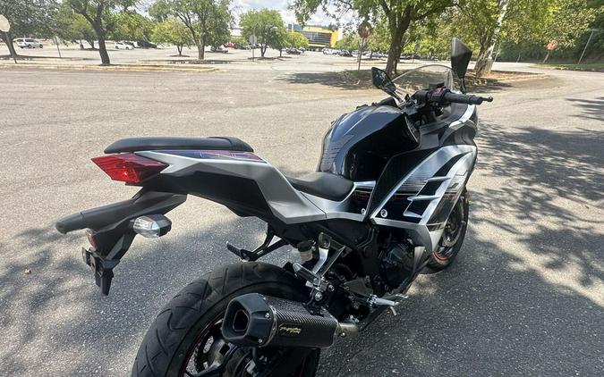 2014 Kawasaki Ninja® 300 ABS