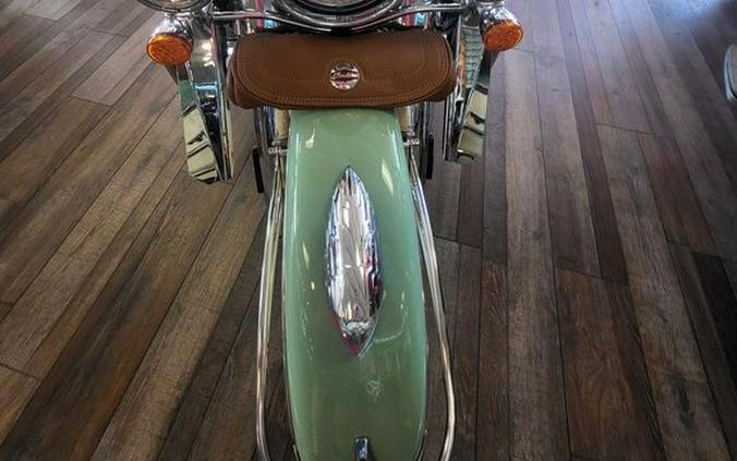 2015 Indian Motorcycle® Chief® Vintage Willow Green/Ivory Cream